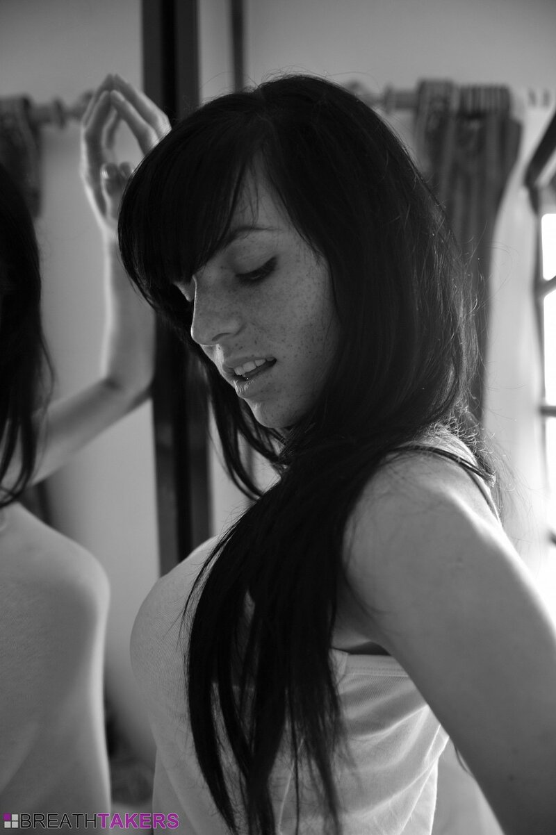 Елена, 23 года, 2 размер груди