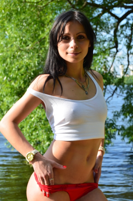 Варя, 22 года, 1 размер груди